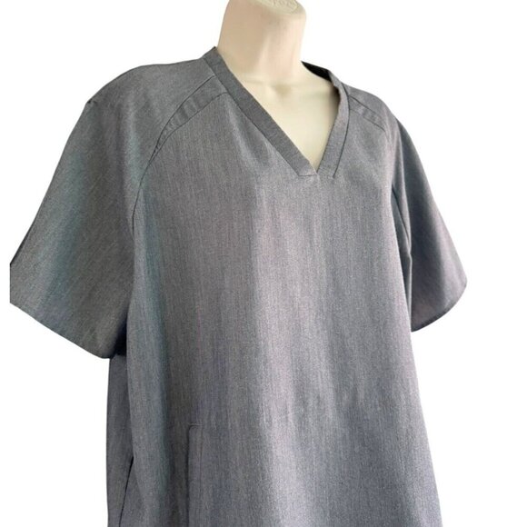 Figs Women's Sz Large Dark Gray Kangaroo Pocket Short Sleeve V Neck Scrub Top - Picture 2 of 9